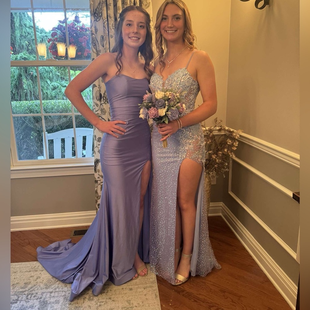 Strapless purple prom dress